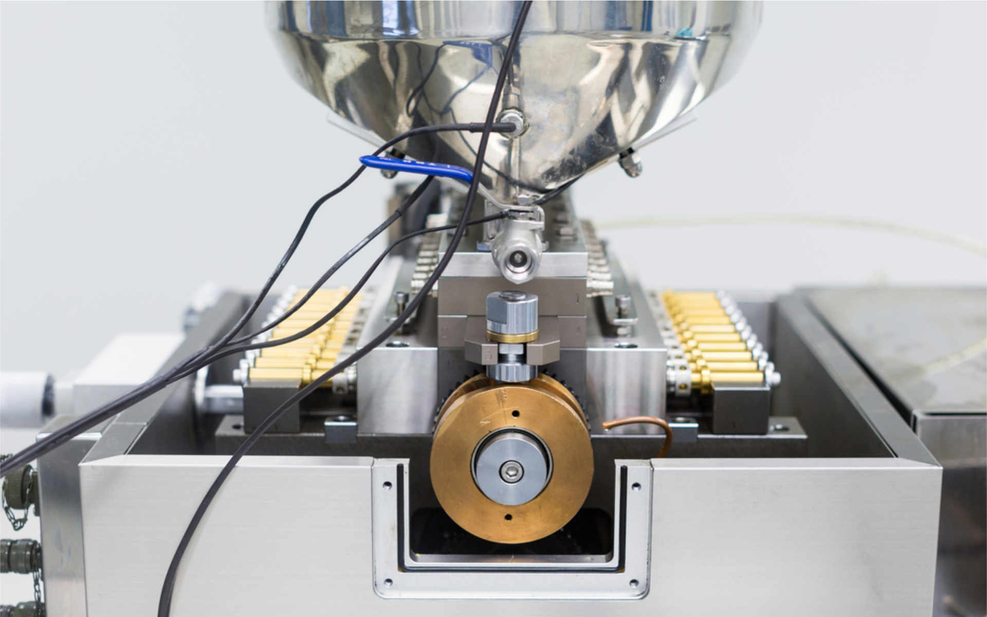 Vlastnosti netkaných utěrek ve filtraci